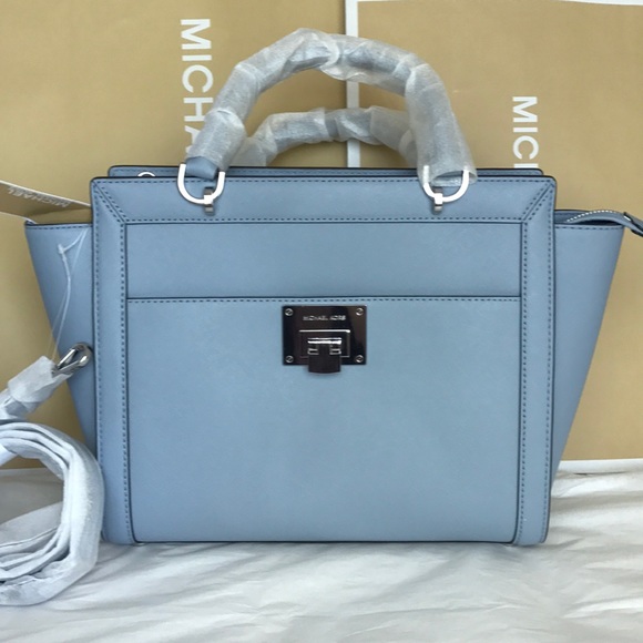 Michael Kors Handbags - 🌹🌸mk satchel/Tina bag/crossbody/large